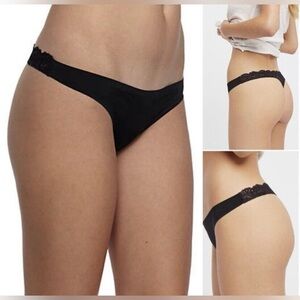 Free People Intimately Smooth Thong in Black Size XS